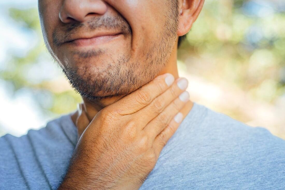 Healthcaretoday, dysphonia, voice disorders, hoarseness, raspiness, breathy speech, deeper voice, vocal fatigue, difficulty speaking, voice changes, larynx, throat clearing, 
